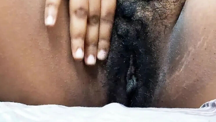 Desi Aunty Unlimited Orgasms Solo Masturbation in Bedroom - Hairy Pussy Fingering & Squirting