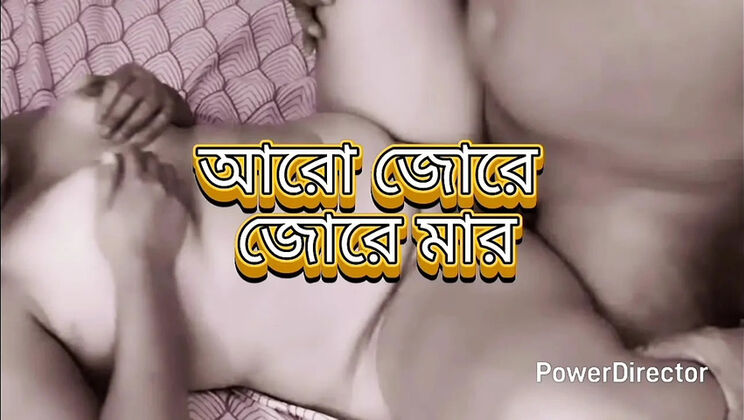 Big Ass Mature MILF Hard Fucks Student in House - Desi Bhabhi Sex