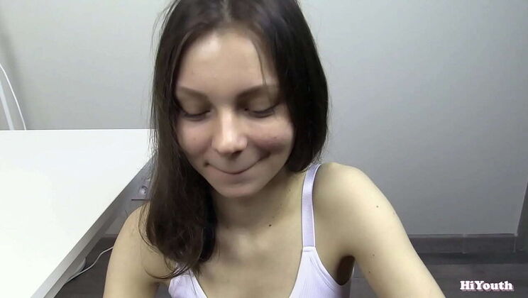 Creampie Stepsister - Hiyouth Can't Resist Cumming Inside Petite Amateur