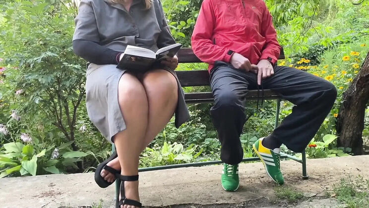 Stepmom Helps Me Study For Literature Exam With A Handjob In The Park