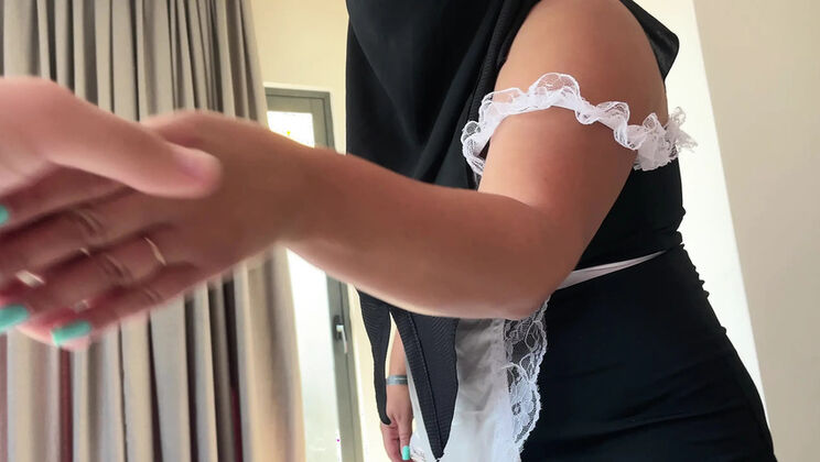 Hijab Maid Lux Eva Gets Hotel Room Creampie For Money - Amateur MILF With Big Ass & Natural Tits