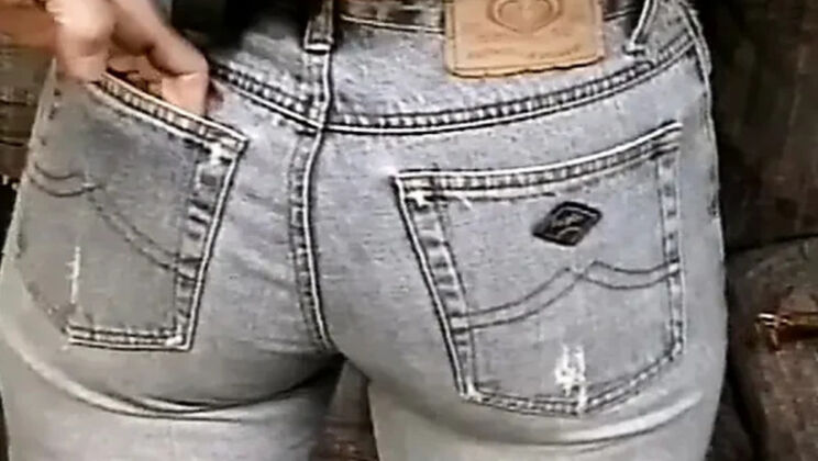 Merciless Domina Spanks Her Moist Bald Pussy