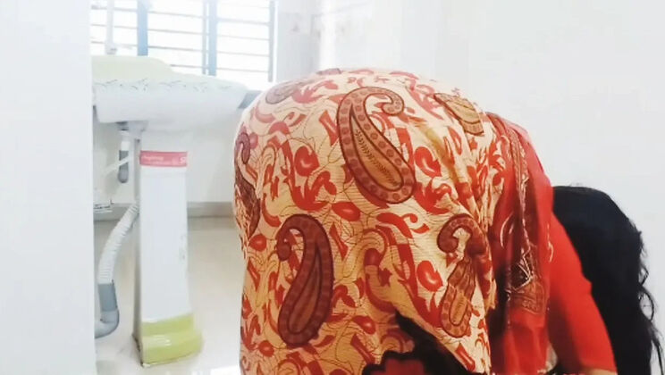 Desi Hot Bhabhi Gets Rough Kitchen Sex Satisfaction