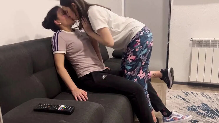 My Boyfriend's Ex Gives Me Better Orgasms Than Him!