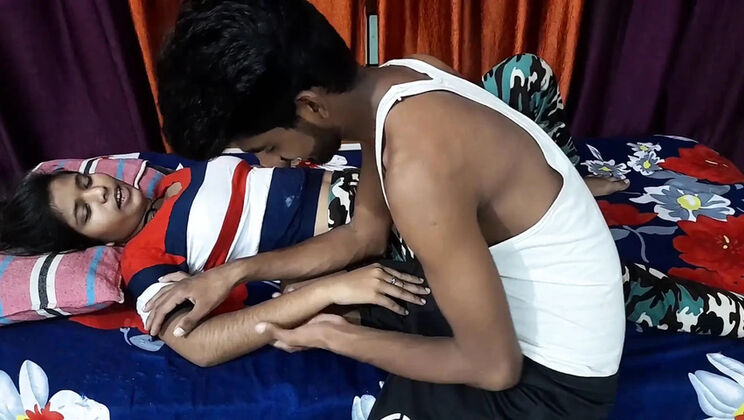 Big Boobs 18 Year Old Indian College Teen First Time Sex Video