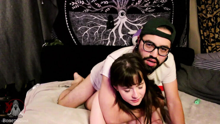 18 yo and 35 yo Raw & Real Couple Fuck at Night