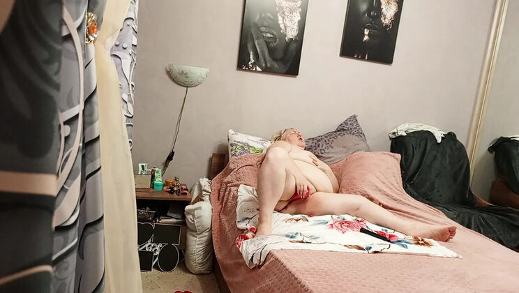 Stepmom Masturbates Her Big Pussy With Toys While I Watch