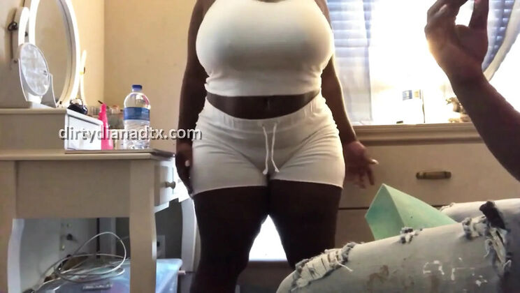 Sexy Thick Dirty Diana Gets Nasty in the Shower