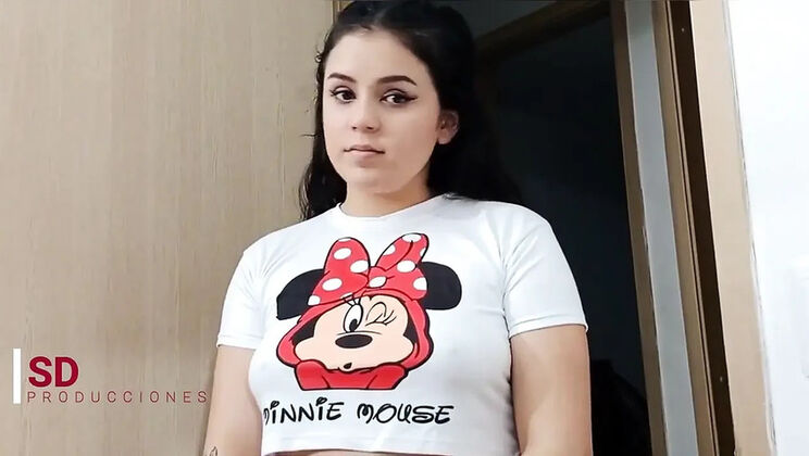 Stepmom Gives Handjob Help POV