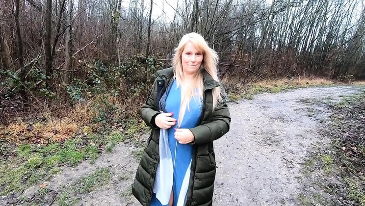 SweetSusi Licks Her Rubber Boots in Public – Amateur MILF HD