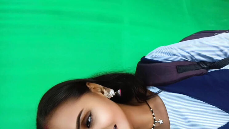 CUM ON BEAUTIFUL ASS - Desi Village Teen Girl Sex Video - Indian School Girl Doggy Style